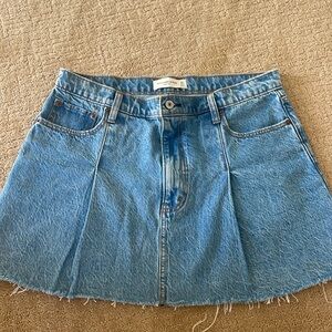 Abercrombie mini Jean skirt!